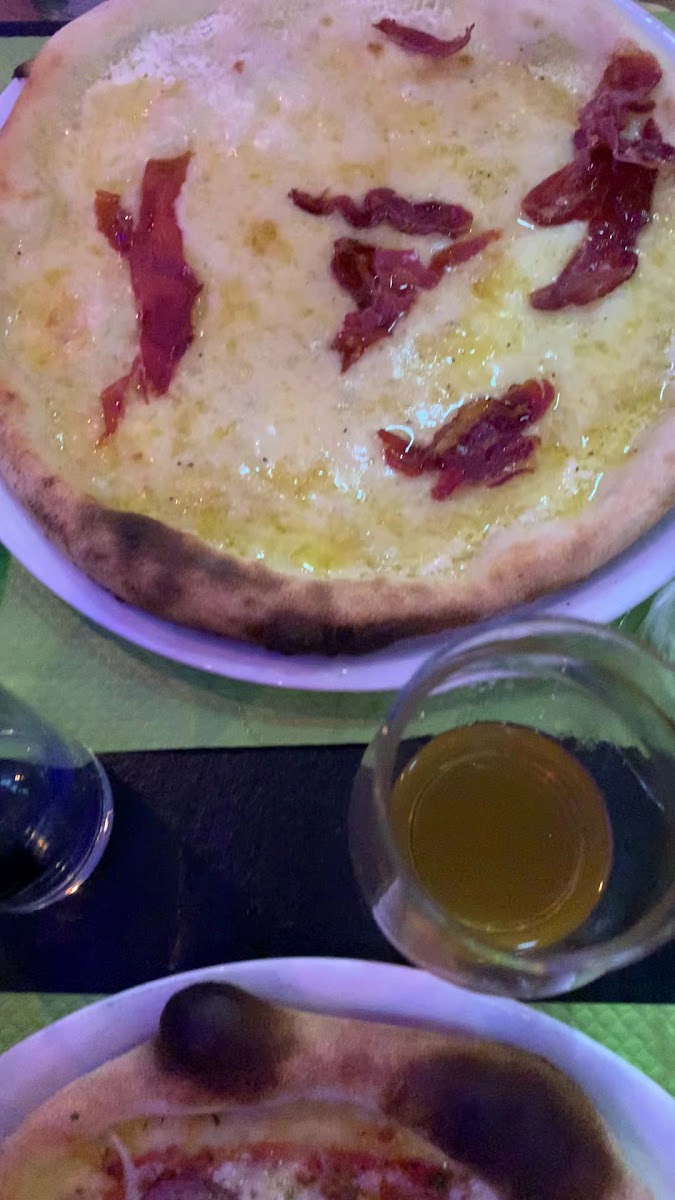 Pizzeria La Cicrane Photo 2