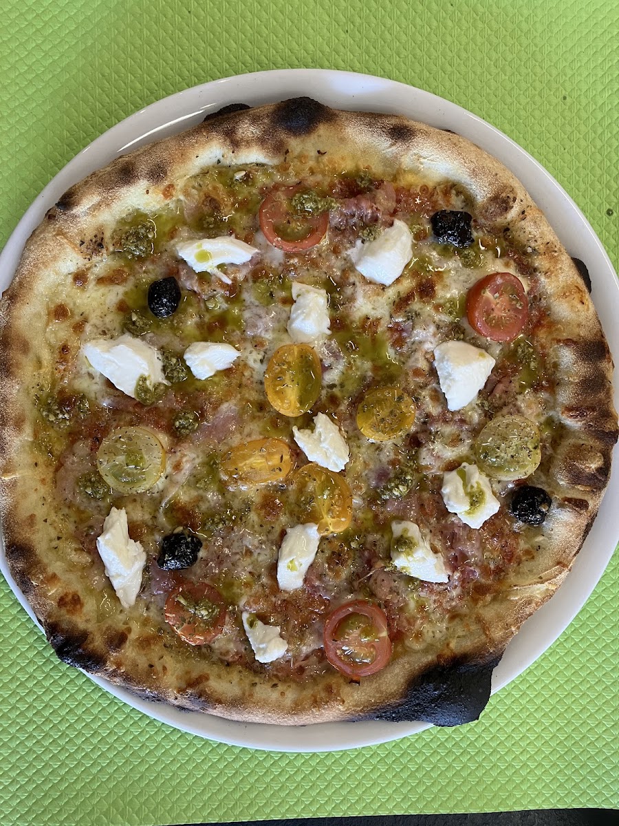 Pizzeria La Cicrane Photo 3