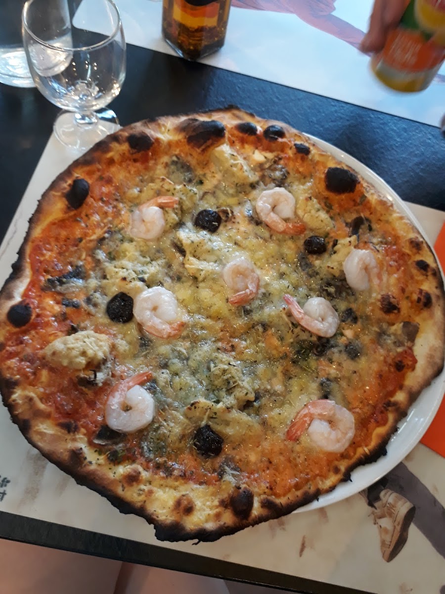 Pizzeria La Cicrane Photo 9