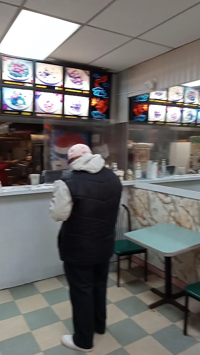 First Wok Chinese Kitchen Photo 2