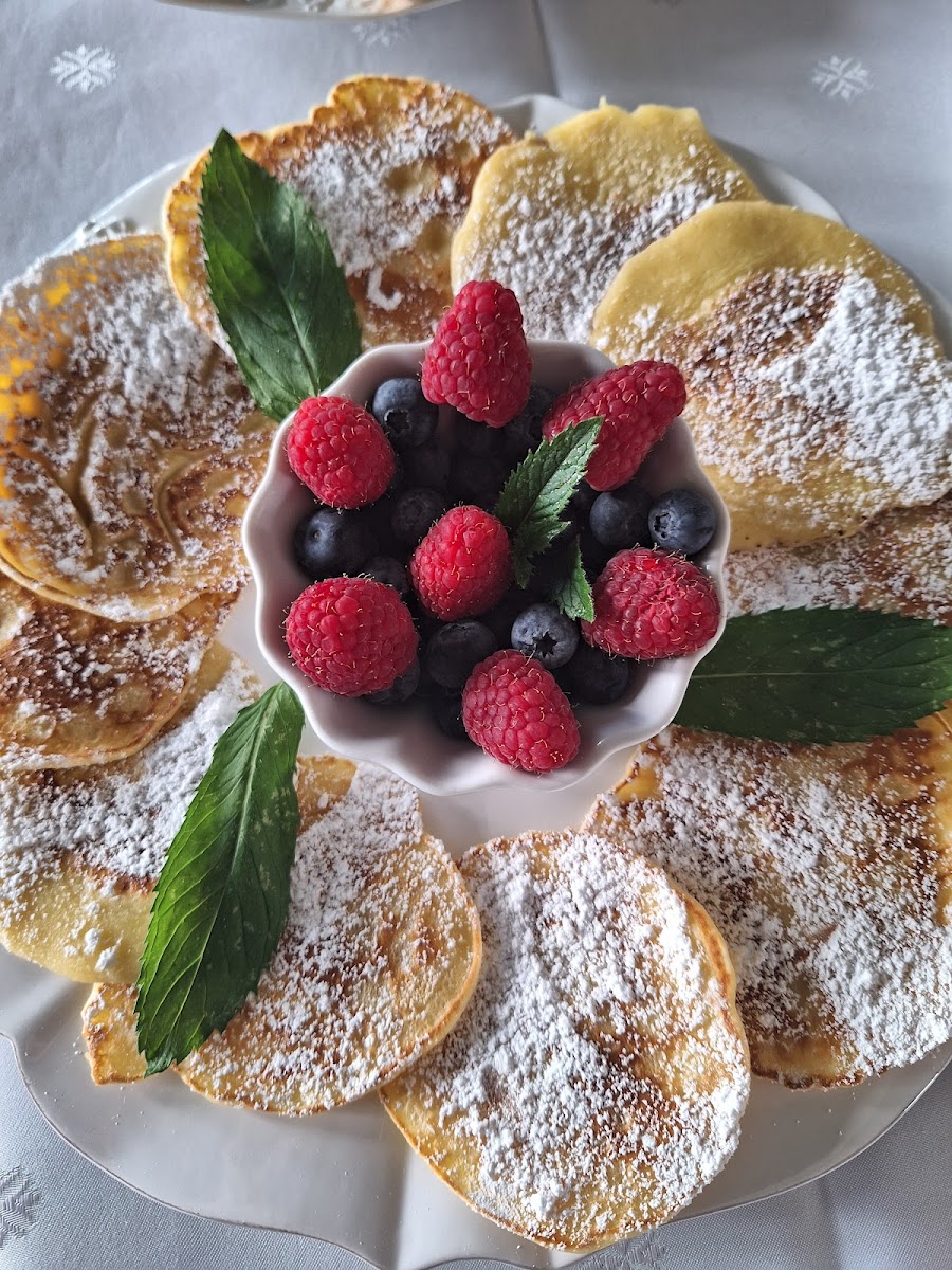 GM - Cafe, Feinkost, Accessoires Photo 8