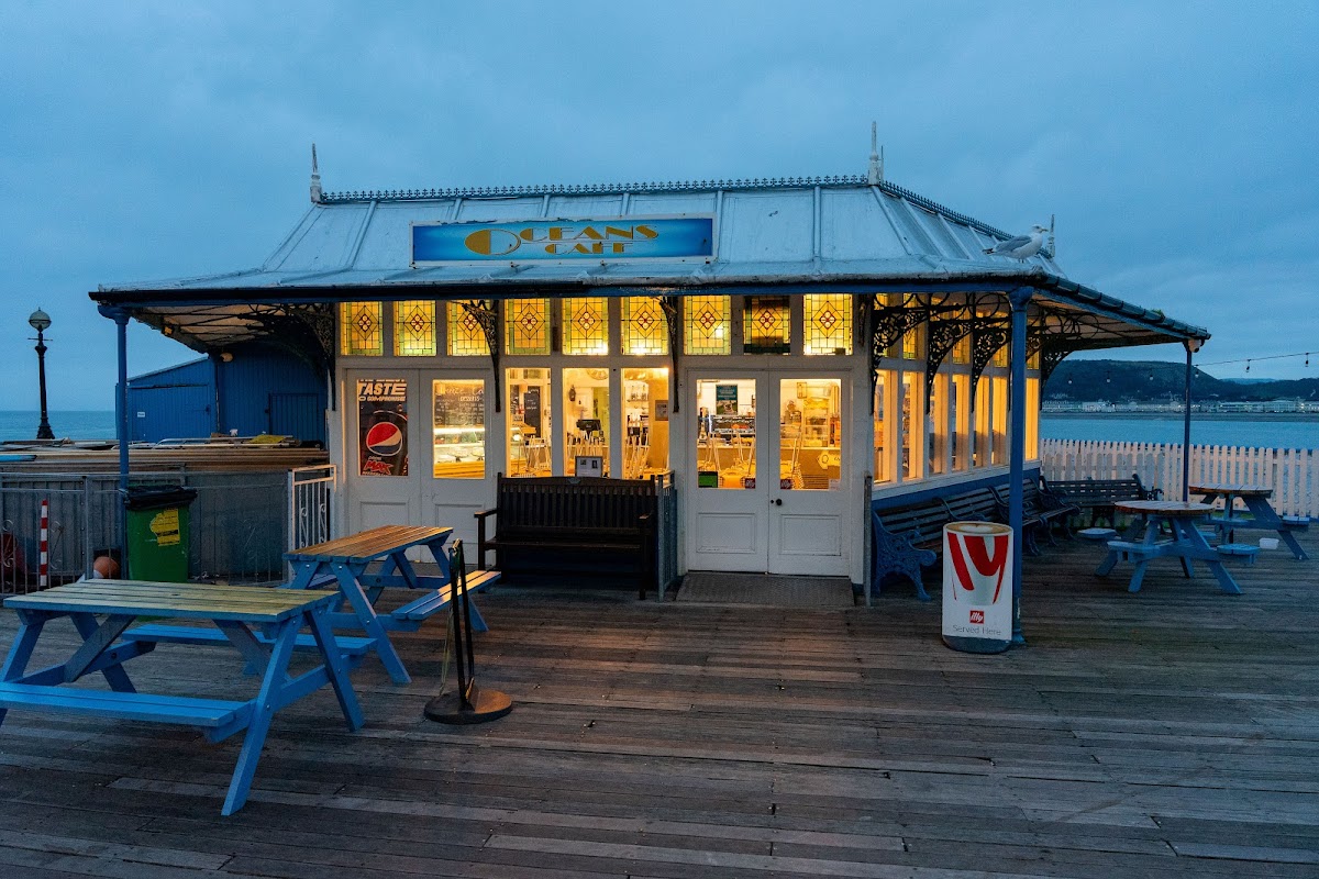 Oceans Cafe