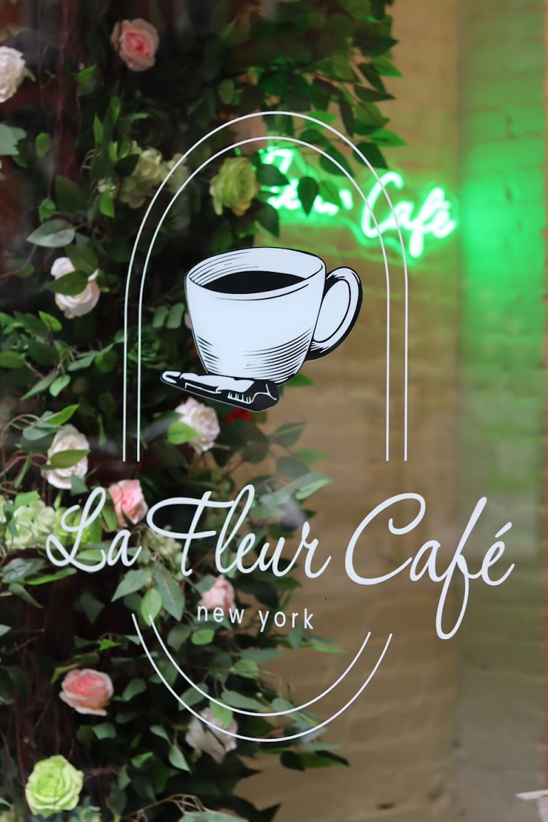 La Fleur Café Photo 4