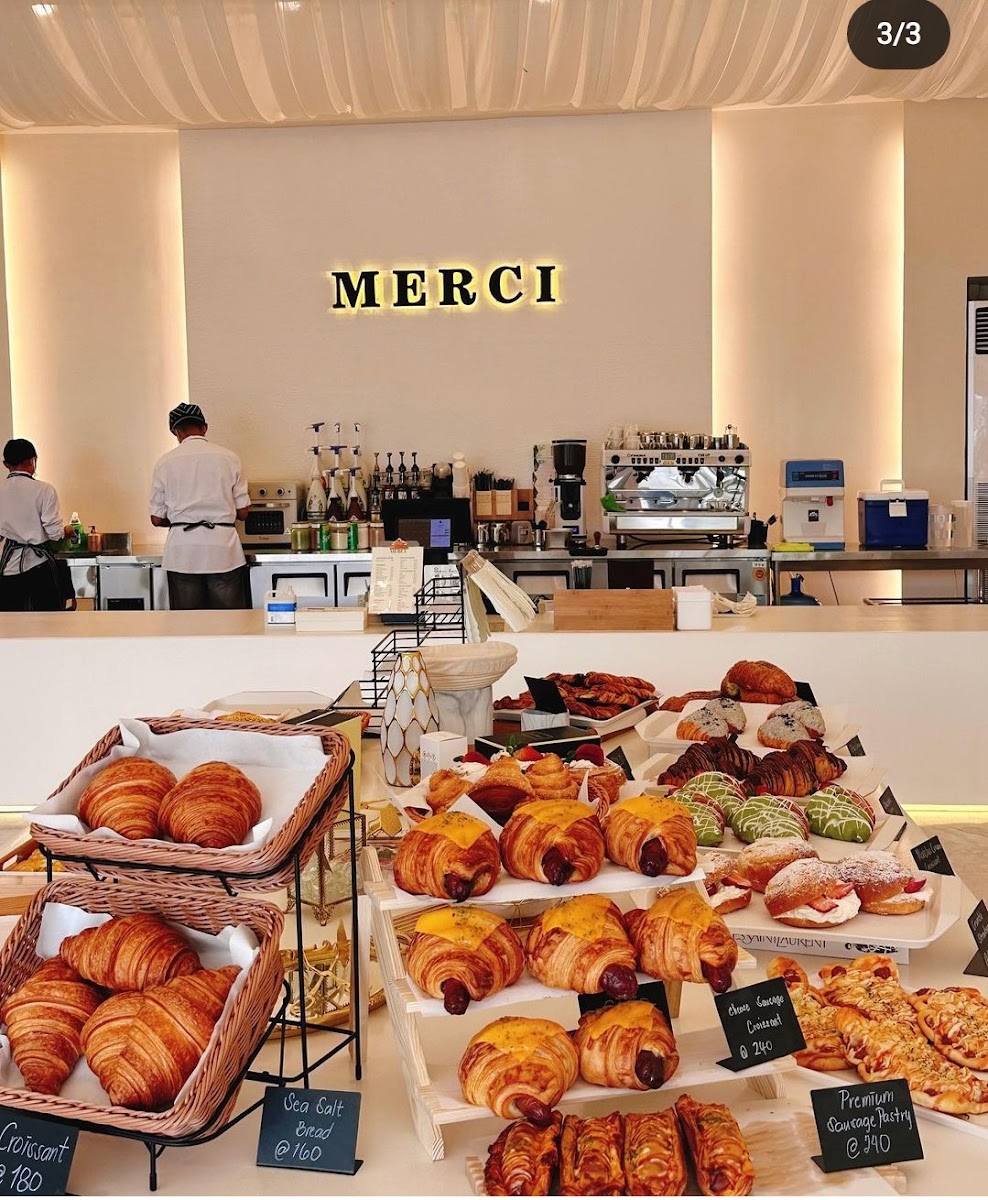 MERCI Bakery & Brunch Photo 4