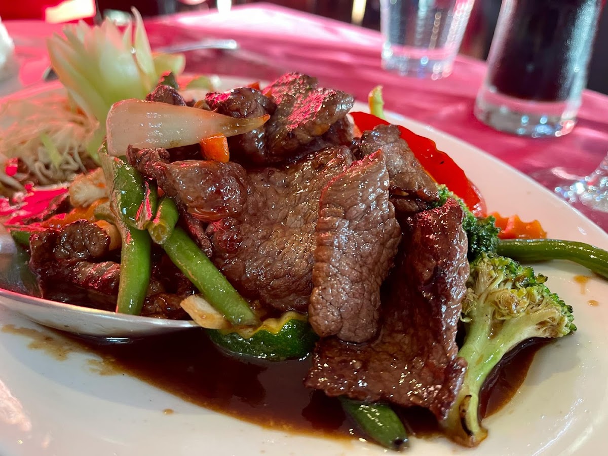Amazing Thai Restaurant Photo 3