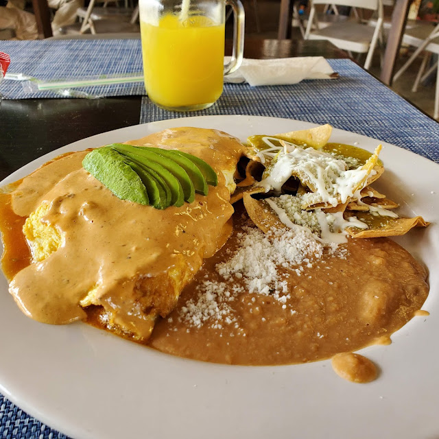 Omelet de Chilaquies