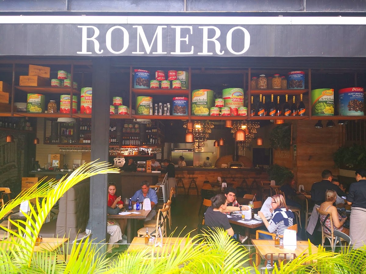 Romero Artesanal Cuisine - Laureles