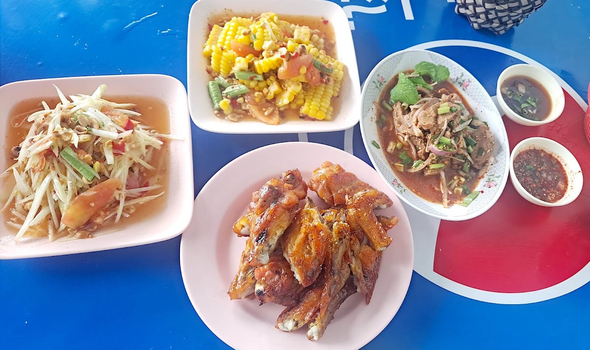 Ta Ta Restaurant Photo 9