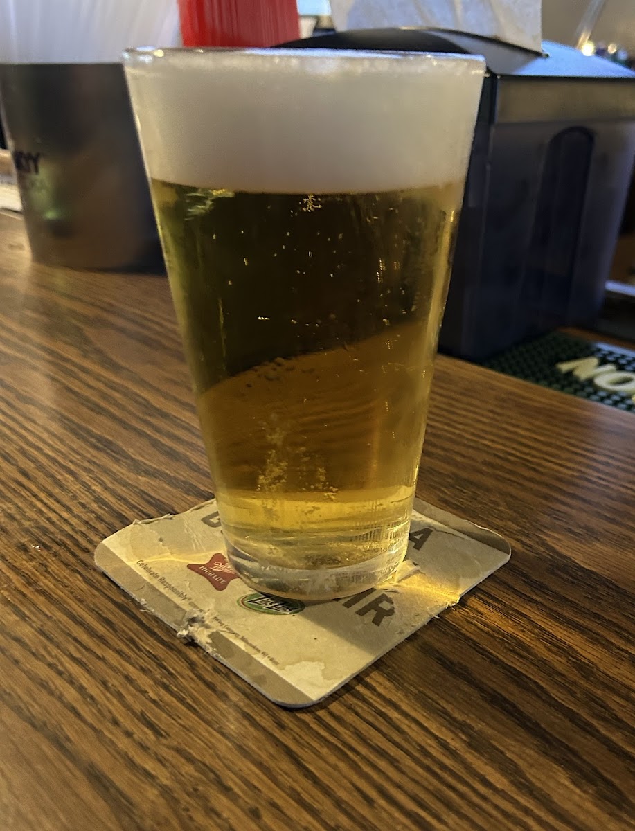 Dexter's Grill and Pub Photo 3