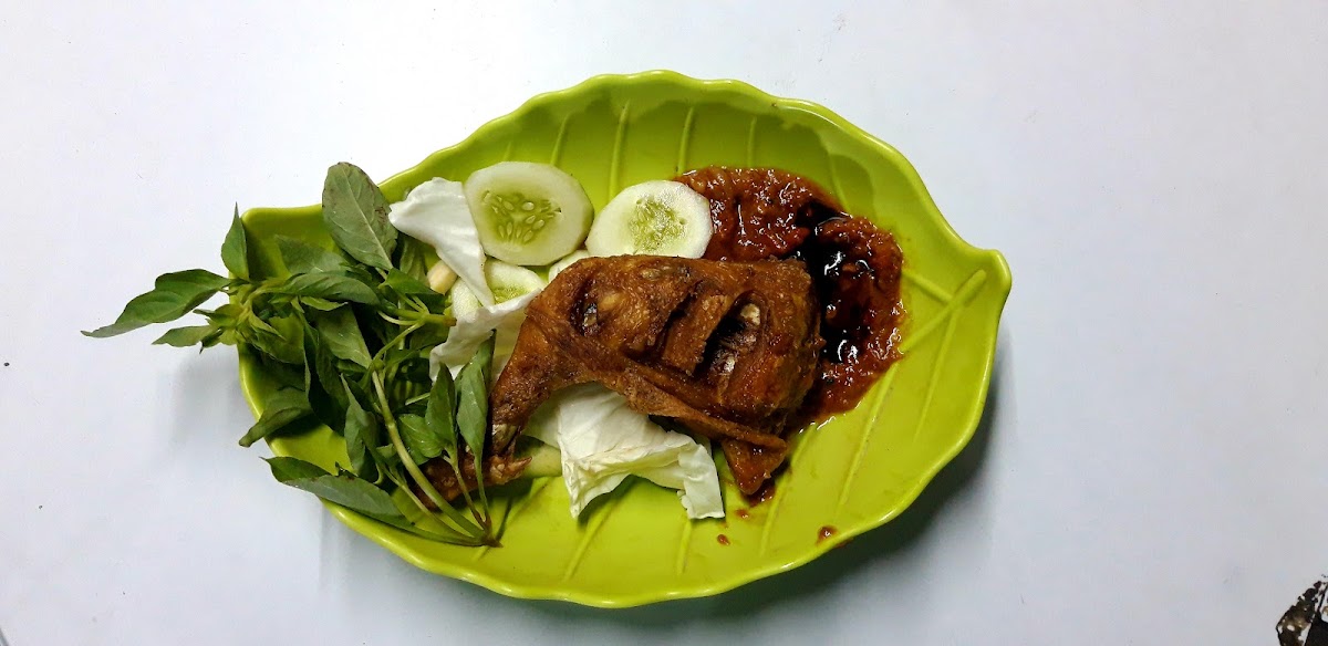 Pecel Lele Bu Maryati Kutabumi Photo 3