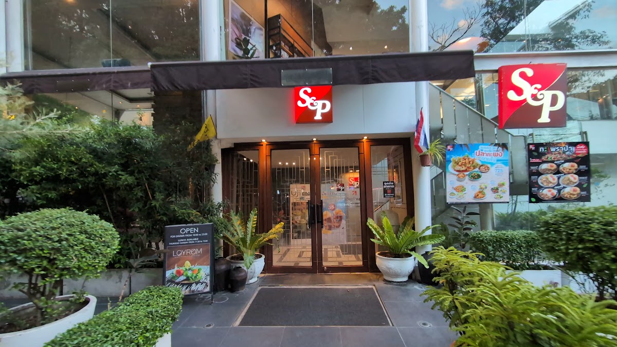 S & P Sukhumvit 26