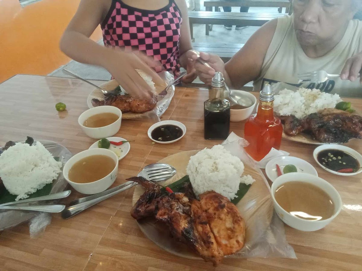 PaChix Crispy Pata and Lechon Manok Photo 6