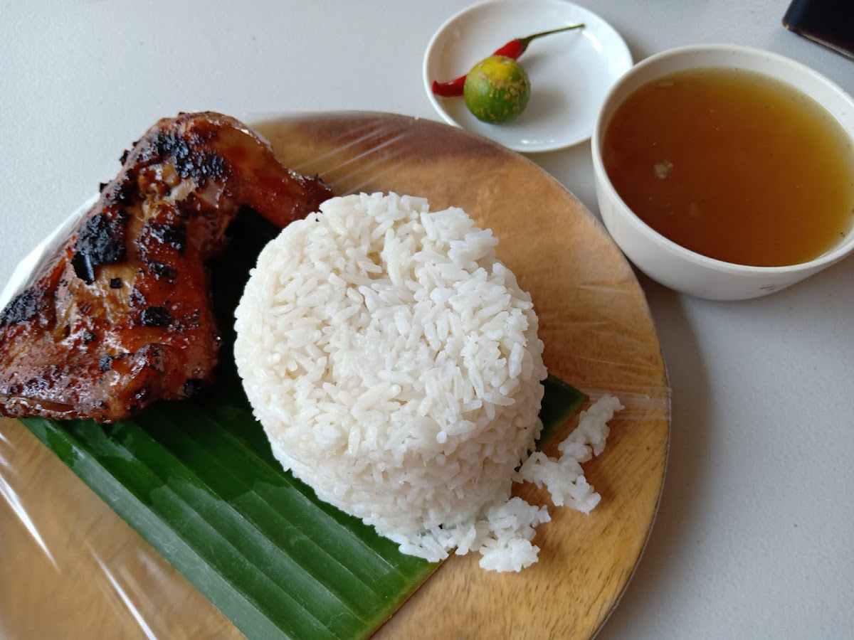 PaChix Crispy Pata and Lechon Manok Photo 8