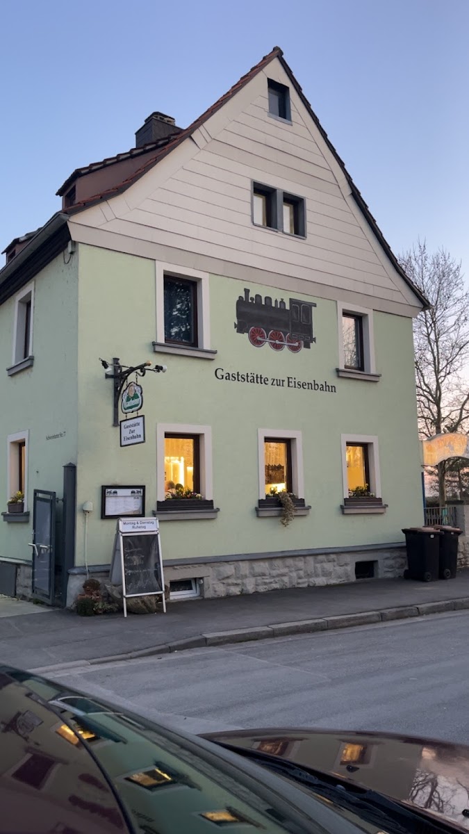 Gaststätte Zur Eisenbahn Photo 3