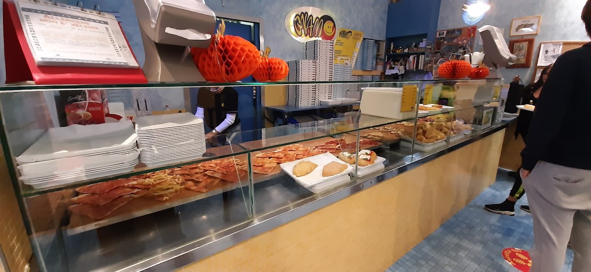 Pizzeria Gnam Photo 7