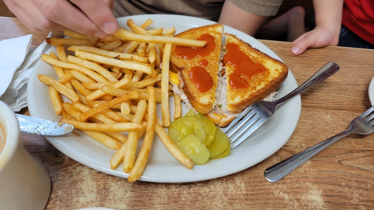 Bread & Butter Cafe Photo 8