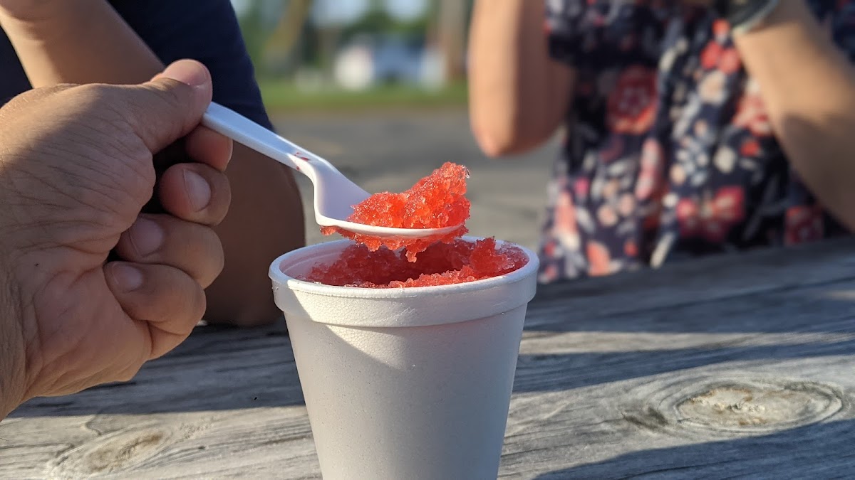 Josh's Sno Shack 81st and Aspen Photo 3
