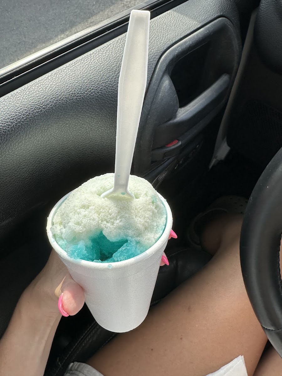 Josh's Sno Shack 81st and Aspen Photo 6