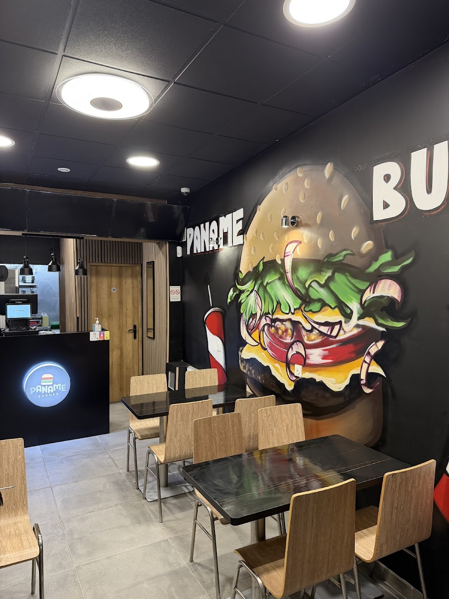 CHEZ TOUT LE MONDE (BURGER CHICKEN)
