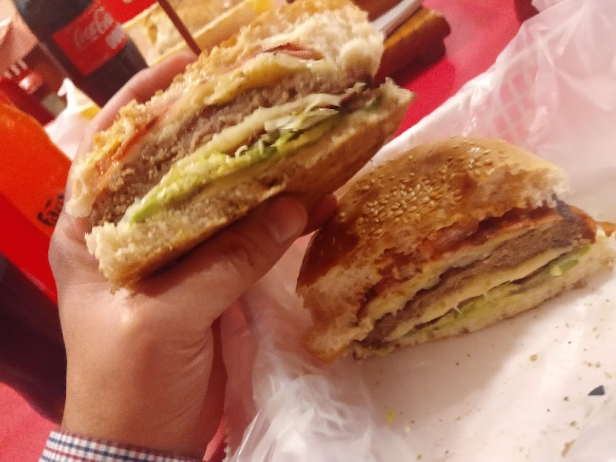 Taz Burger Photo 7