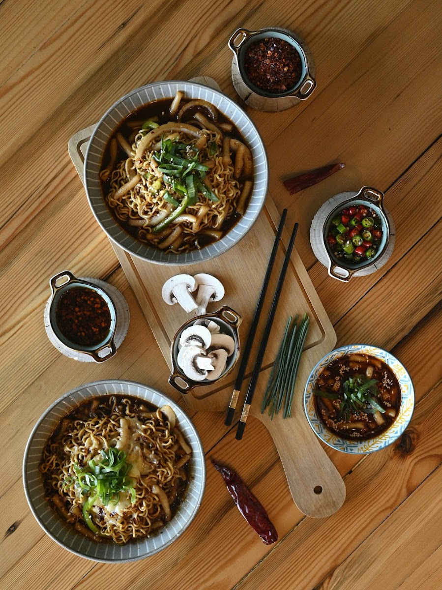 The Noodle Bar Photo 9