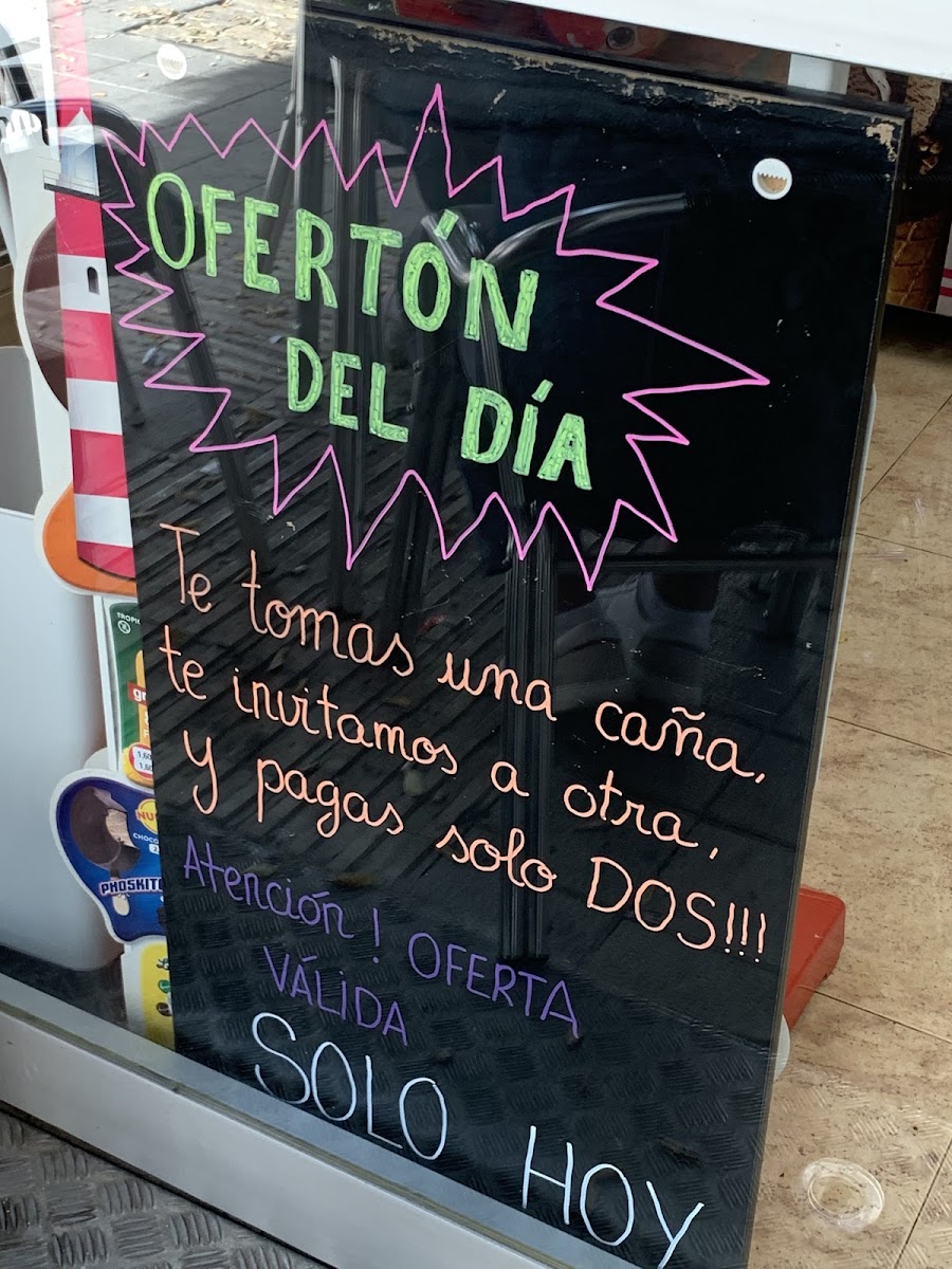 Cafeteria Panaderia Ven Carol Photo Menu 7
