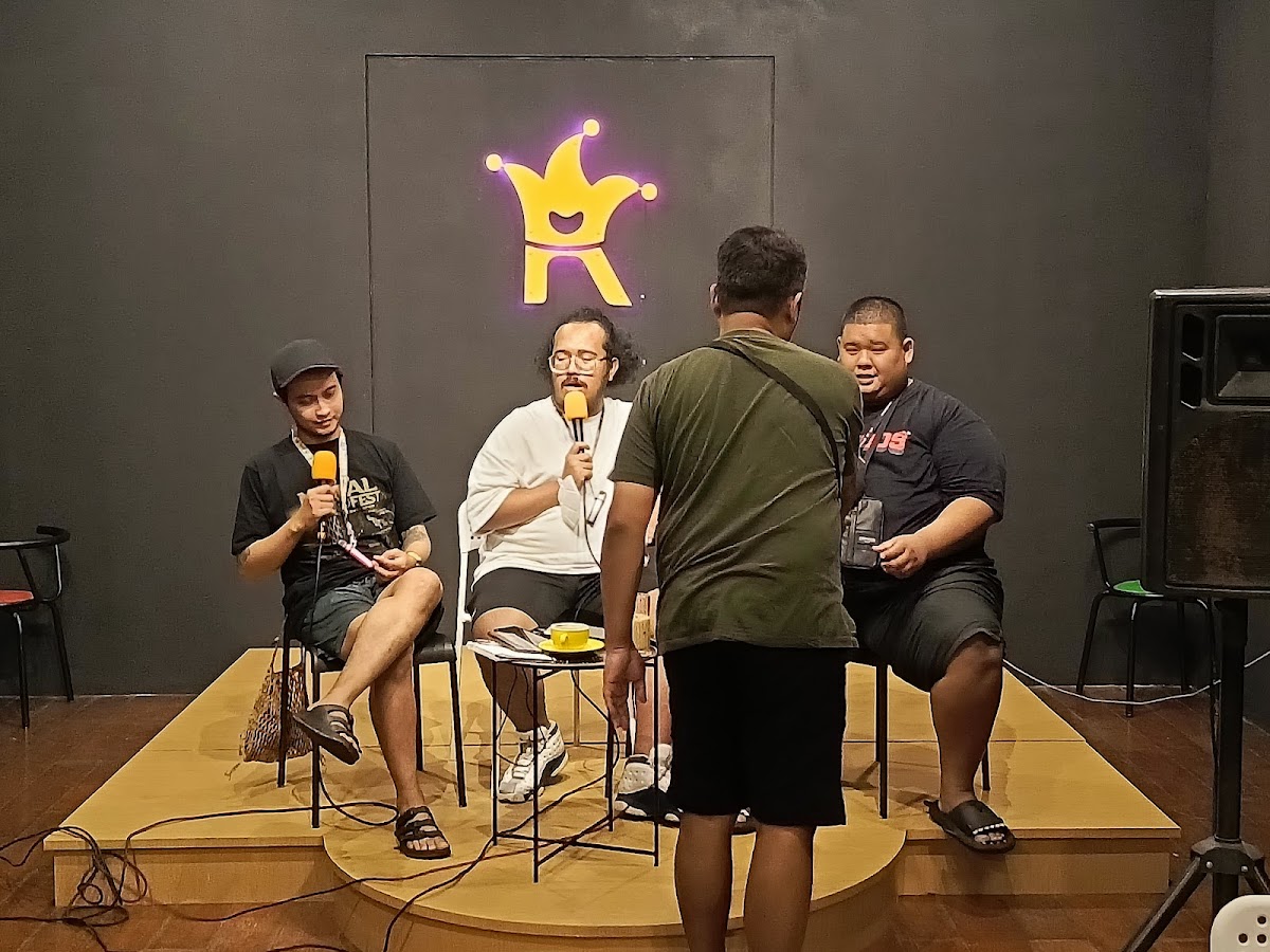 Kelakar Coffee & Comedy Club