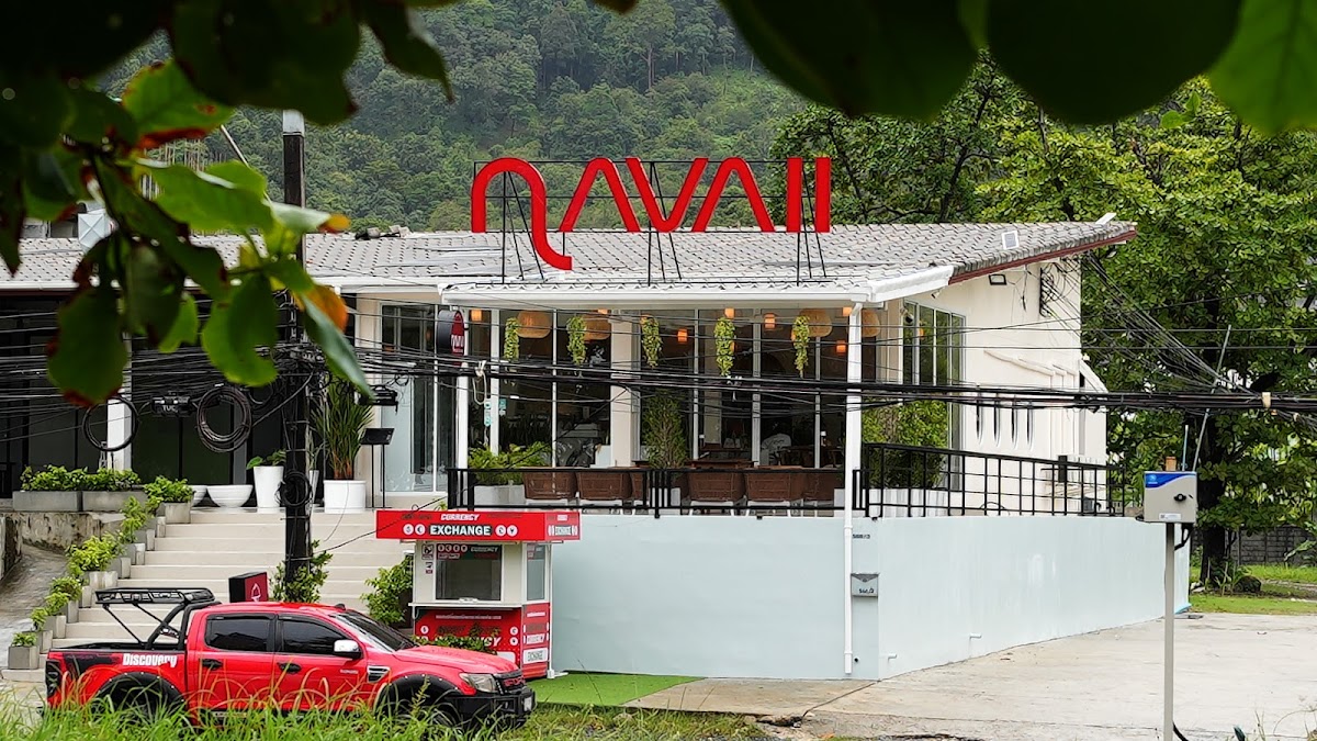 Navaii Halal Lounge