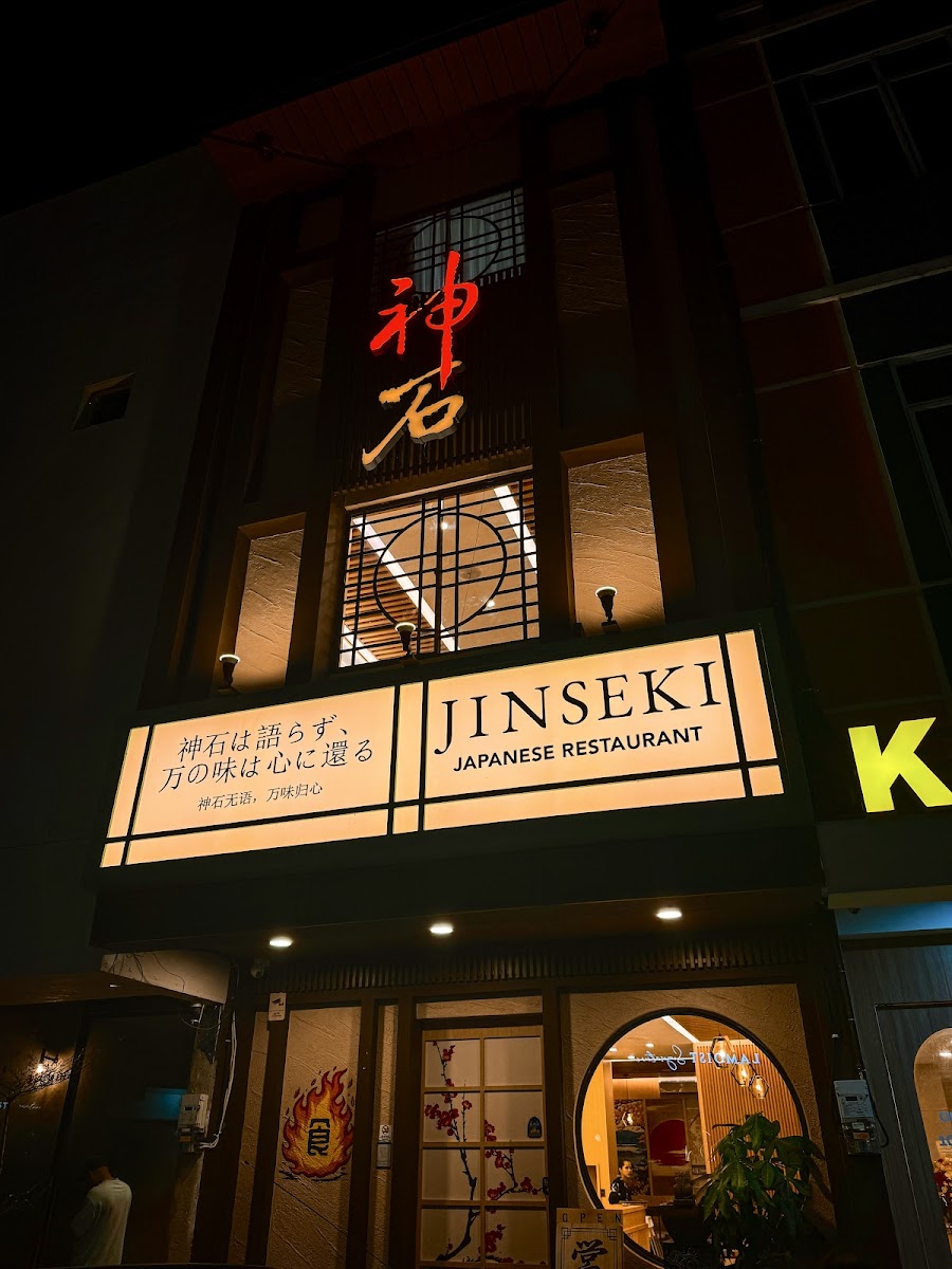 JINSEKI Japanese Restaurant - Penuin