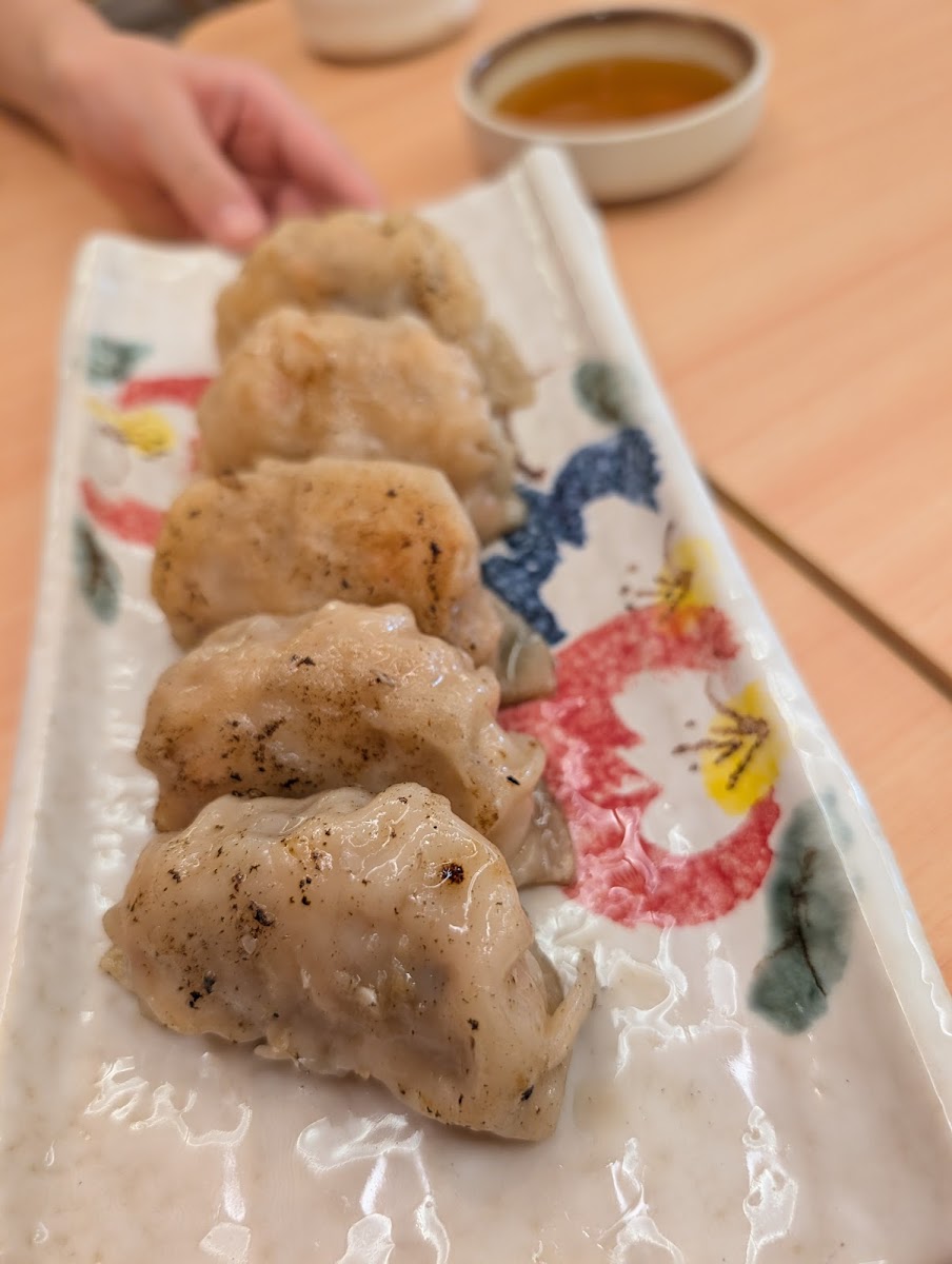 JINSEKI Japanese Restaurant - Penuin Photo 5