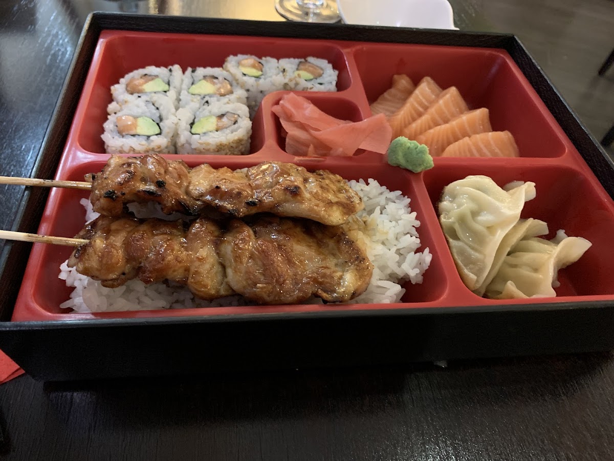 Yoriko Sushi Photo 10