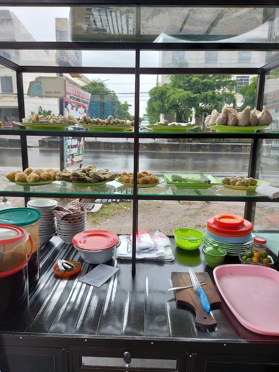 Pempek Mangcek Palembang(cabang bjm km.4)