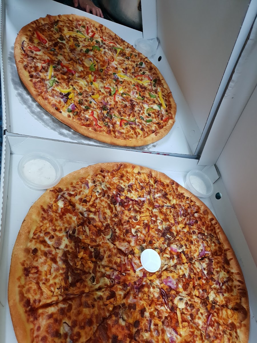 Tops Pizza Express Photo 5
