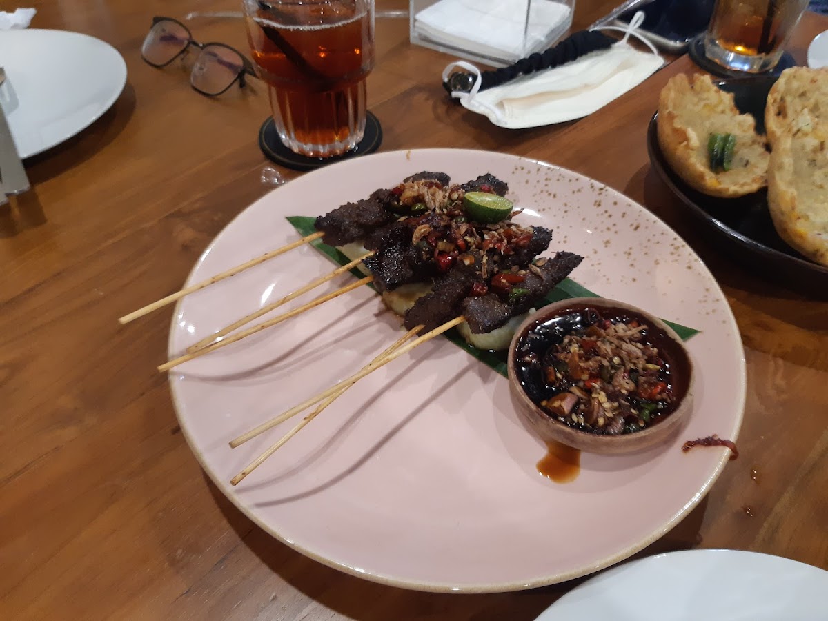 Bhinneka Indonesian Resto & Cafe Photo 10