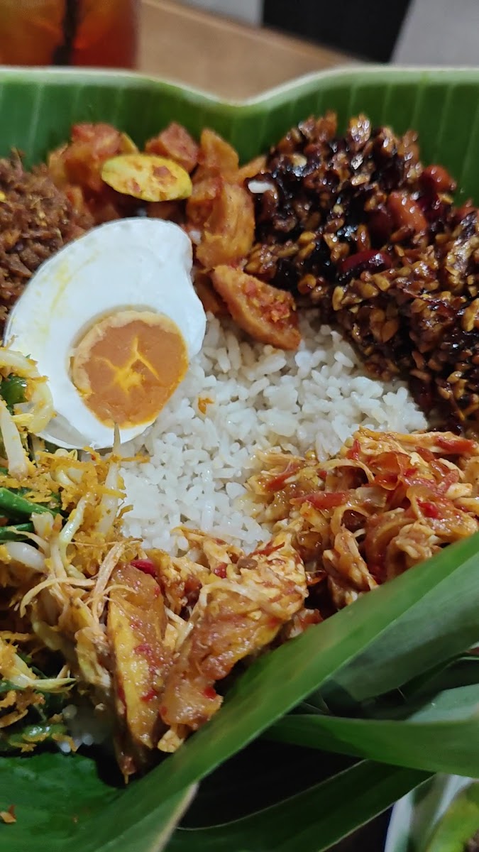 Bhinneka Indonesian Resto & Cafe Photo 2