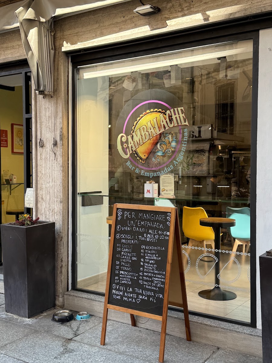 Cambalache – Bar & Empanadas Argentinas Photo 2