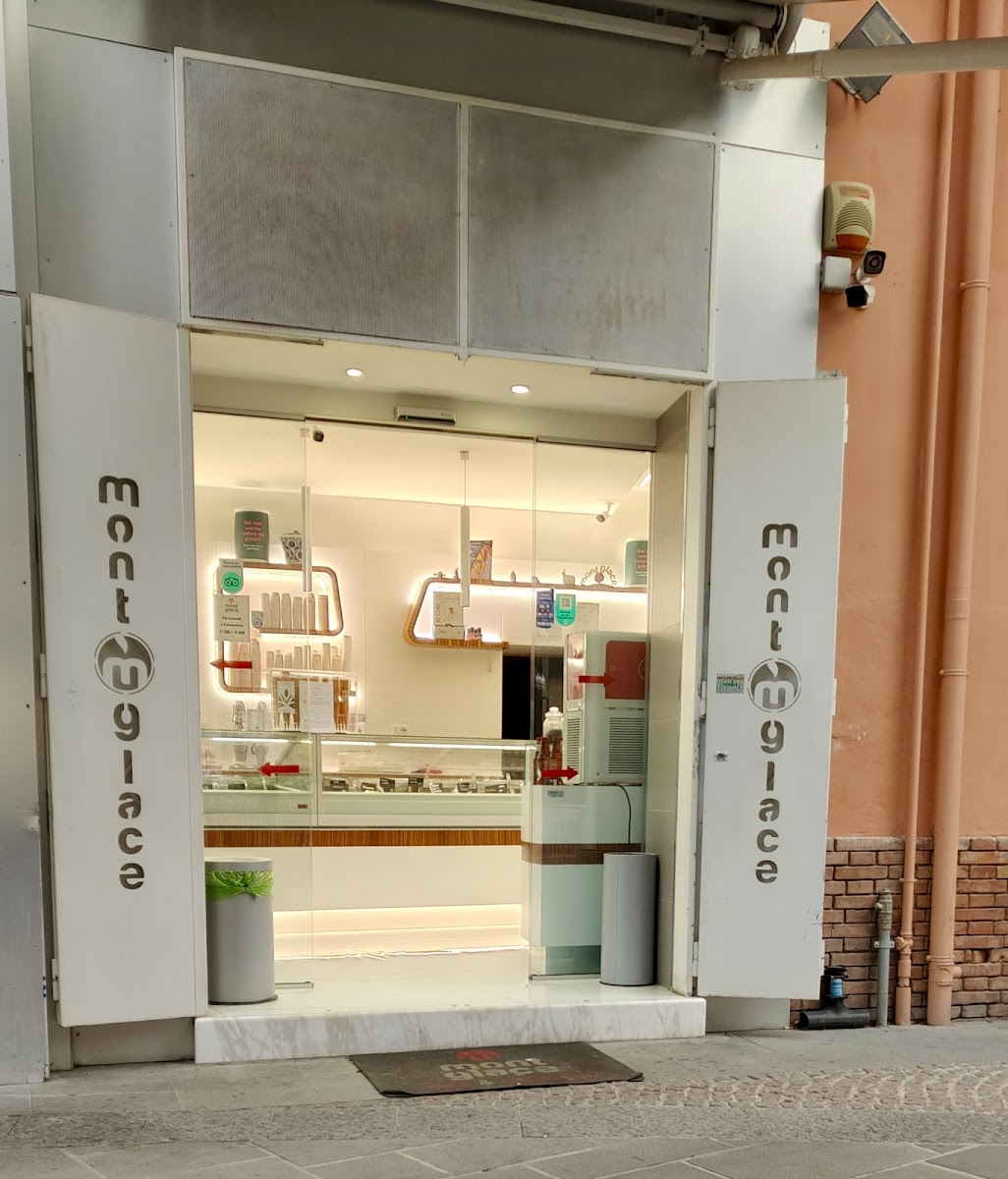 Mont Glace Caffè-Gelateria Photo 3