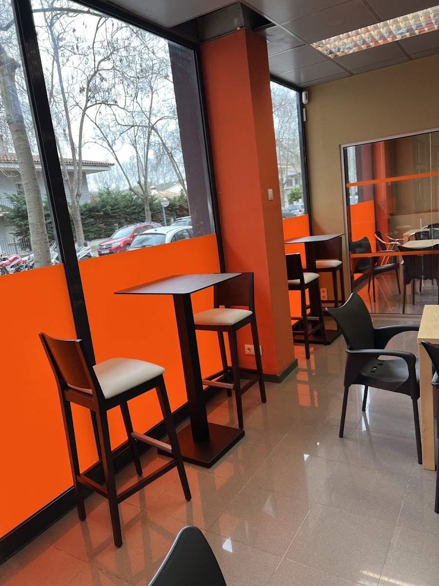 N&S restaurant bar pizza kebab turkish