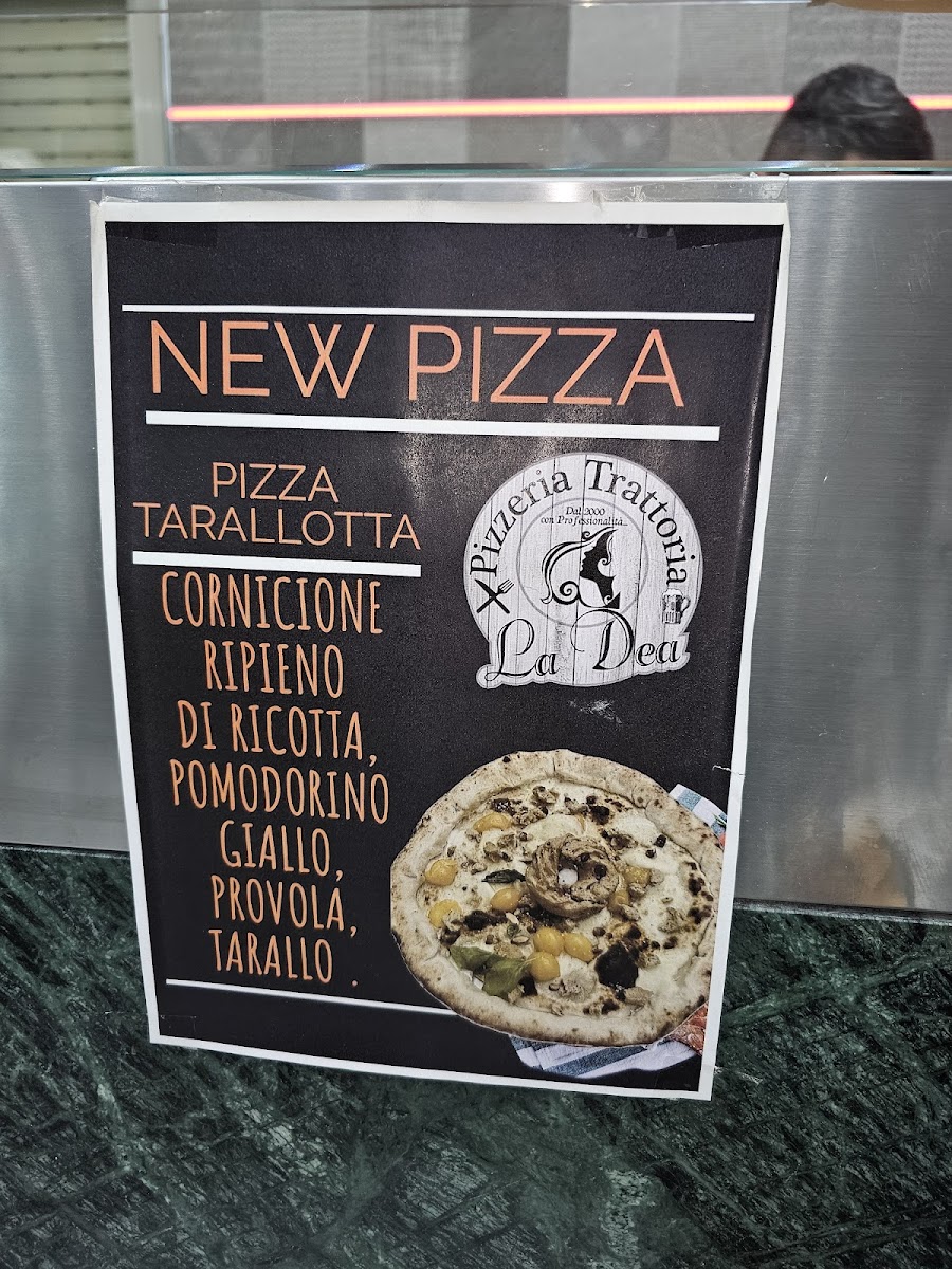 Pizzeria trattoria La DEA Photo Menu 6