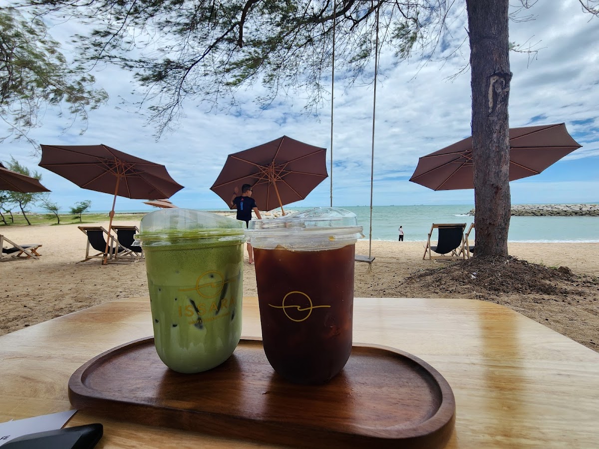 ISSARA CAFE&CHILL Photo 9