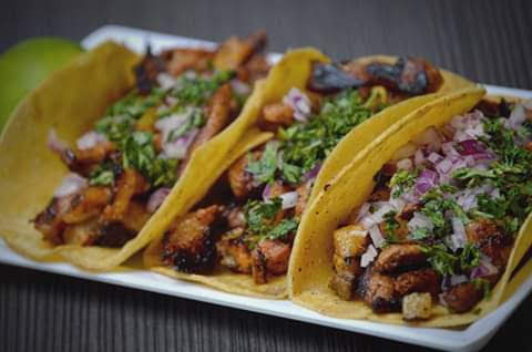 Taco's House Parrilla comida mexicana Photo 3