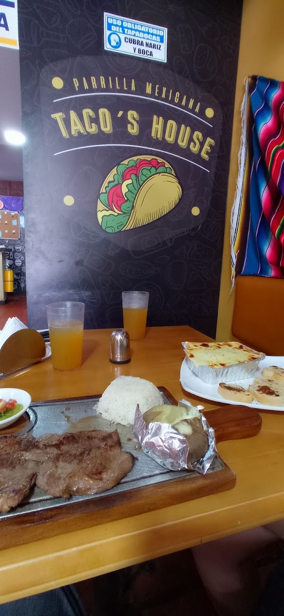 Taco's House Parrilla comida mexicana Photo 7
