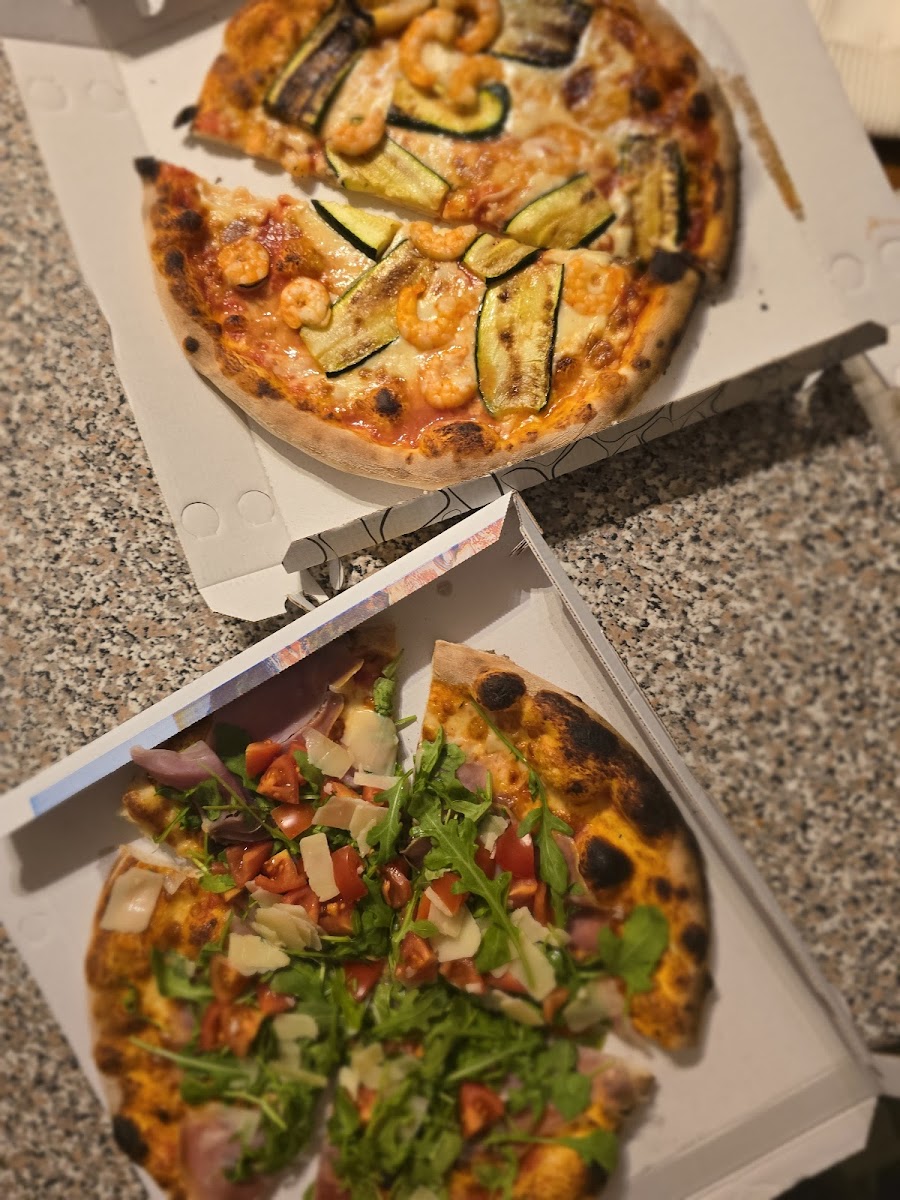 Tony’s Pizza Photo 4