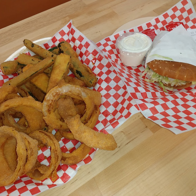 50 50 Onion Rings Zucchini Sticks