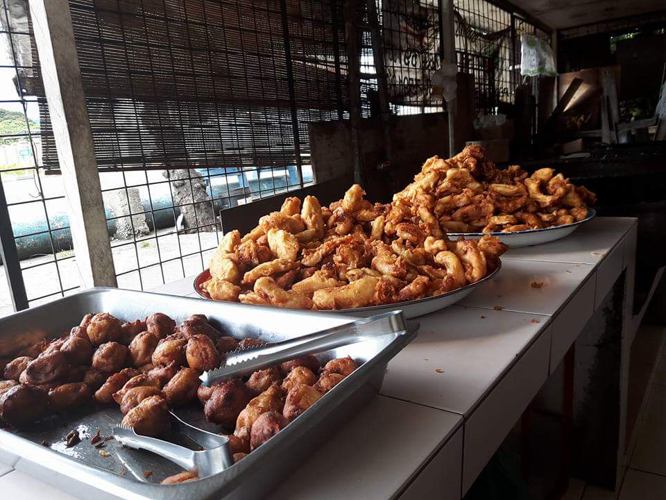 Gerai Goreng Pisang Sanggar Madu Haji Ladale