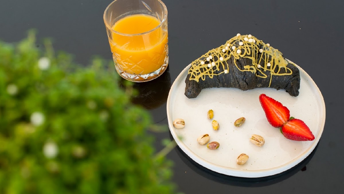 Eteria food and drink Photo 3