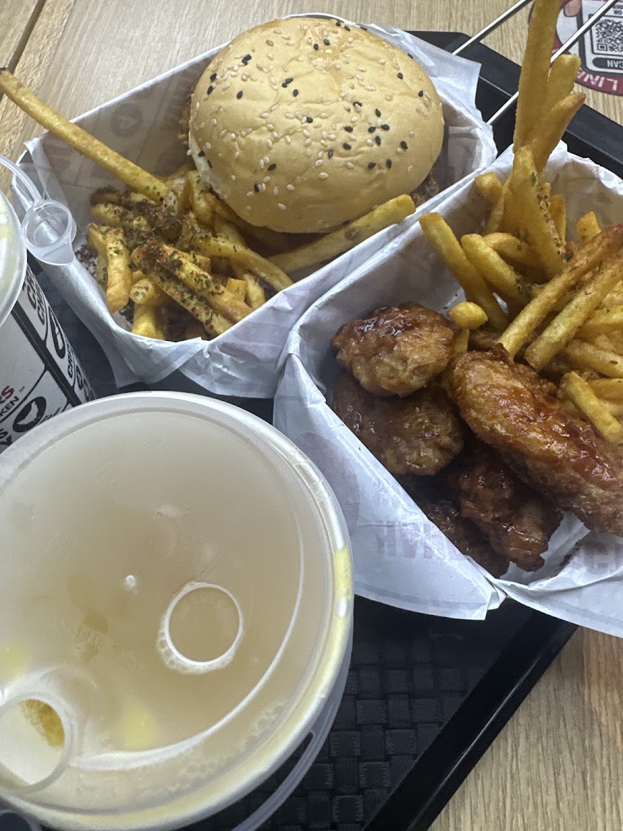 4Fingers Crispy Chicken Senawang Photo 8