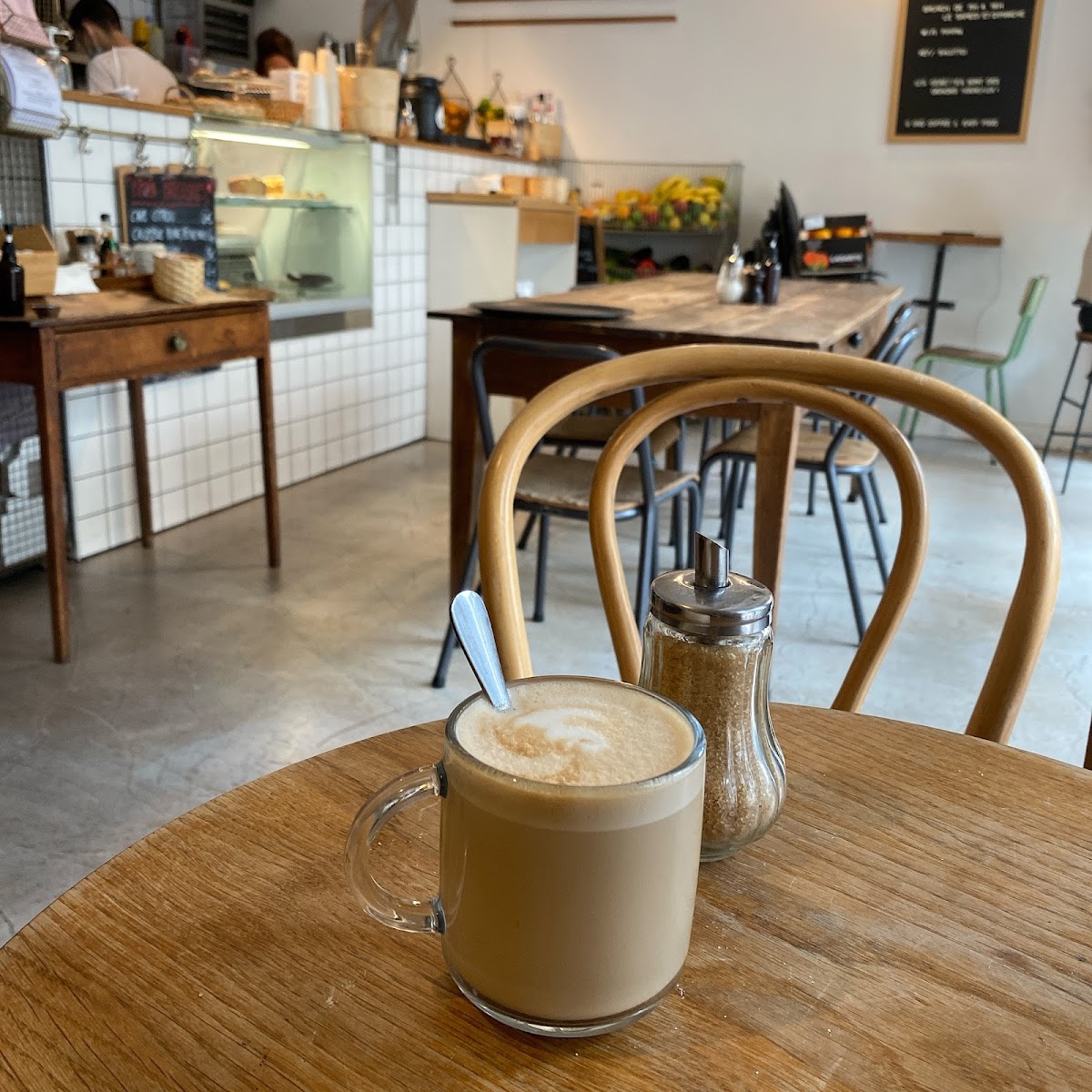 Café Pimpin 18e Photo 3