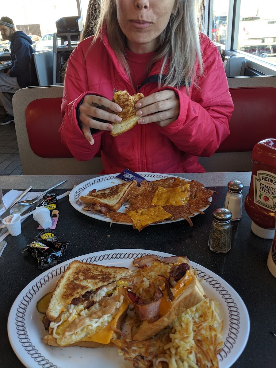 Waffle House Photo 8