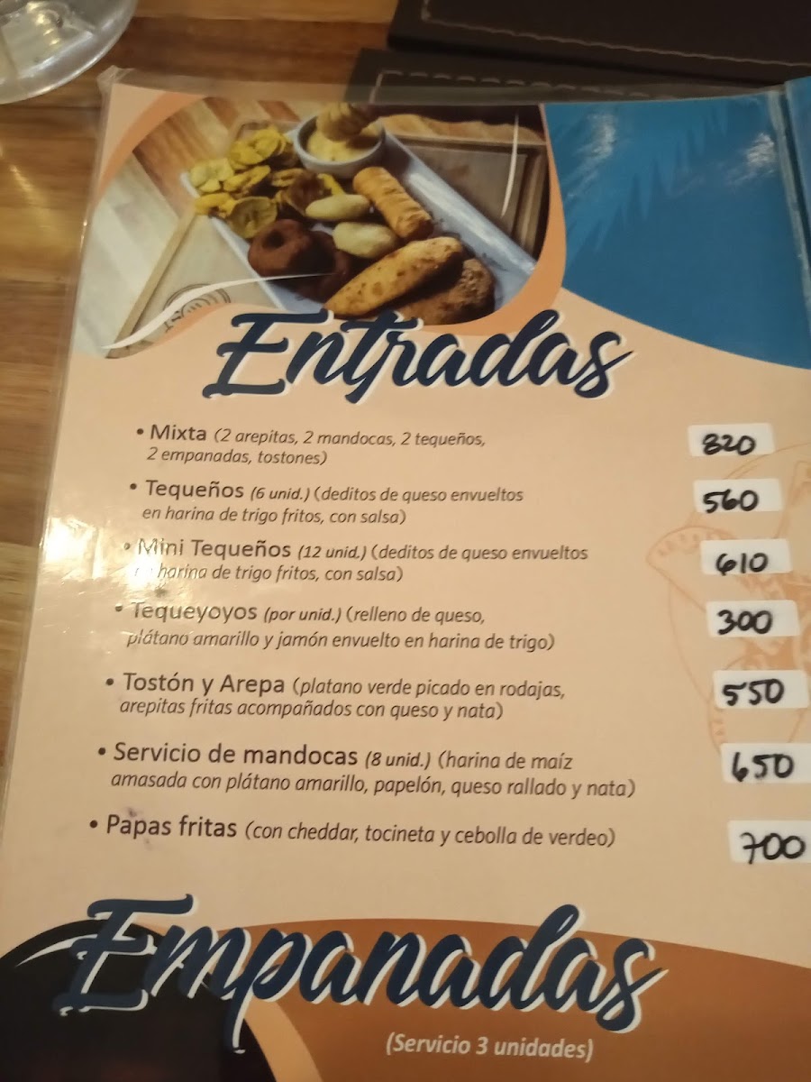 Aripo Sabor Venezolano Photo Menu 6